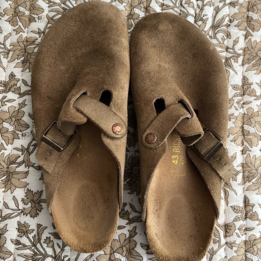 Men’s Birkenstock Brown Suede Clogs
